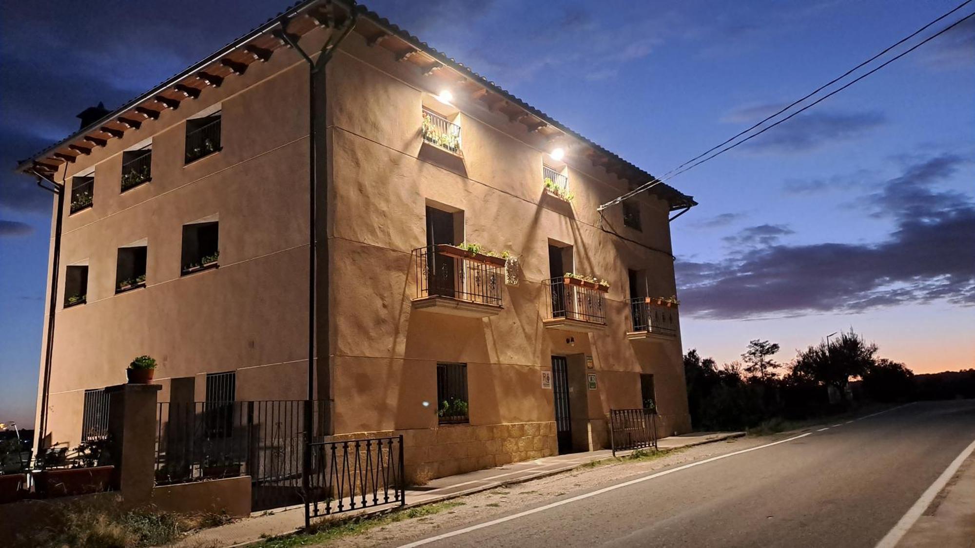 Apartamentos Rurales Rad Icarium Radiquero Exterior foto